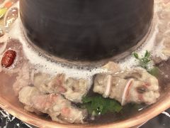 -楼外楼大刀肉传统火锅居(繁荣路店)