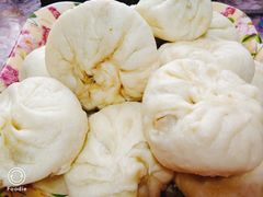 -小鱼儿海鲜港(新村十区店)