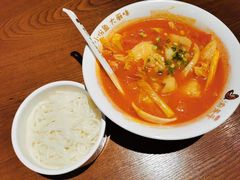 -渝是乎酸菜鱼(龙旗购物中心店)