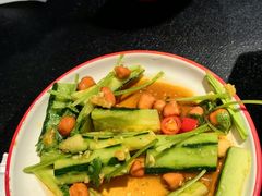 -辣尚瘾·烤鱼·新川菜(牡丹园直营店)