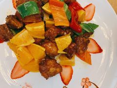 菠萝咕噜肉-雅园大酒楼(东门店)