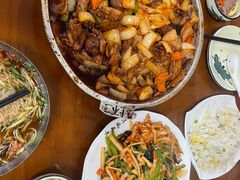-天海石板屋家常菜(枣园店)