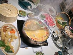 -椰子湾·海南火锅·糟粕醋·椰子鸡(正大广场店)