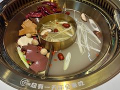 -欠火锅·水牛毛肚·团建聚餐·生日宴(何山路店)