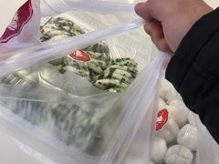 -白玉兰食品甜凤店(合生汇店)