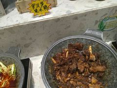 罗汉笋烧水鸭-春天烤肉自助餐厅(南内环店)