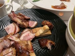 -贝勒爷·酥不腻烤鸭