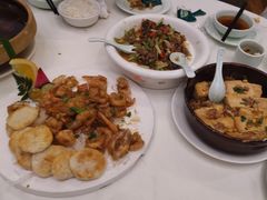 -五谷芳乳鸽王(海景店)