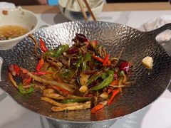-梅龙镇酒家(南京西路总店)