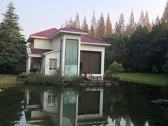 -上海怡沁园度假酒店