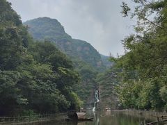 -龙潭大峡谷