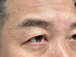-一个差评成就的纹眉店