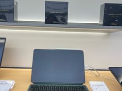 -华为授权体验店(中山公园来福士)