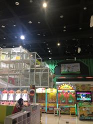 -玩塾品格乐园(宇宙太空龙旗店)