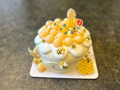 -花花卷卷·鲜食蛋糕(静安久光百货店)