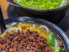-丽虹云南过桥米线(兴工街店)