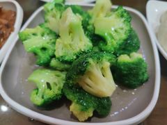 清炒西蓝花-京天红酒家(虎坊路店)