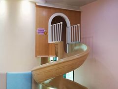 -星空布洛早教·托育(滨江店)