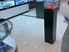 -银泰百货(舟山临城店)