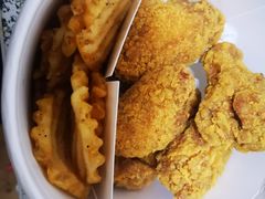-麦当劳(展览路店)