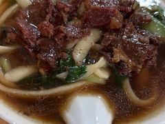 -样样红面馆