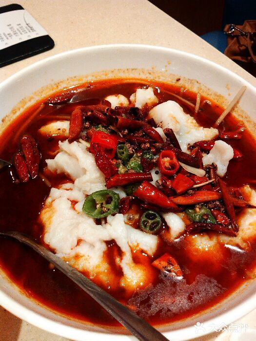 小巴辣子川湘菜餐厅(星游城店)鲶鲶不忘图片