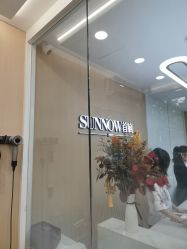 -首脑美发沙龙
