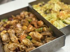 -老东镇啤酒屋海鲜加工·蒸汽海鲜·海鲜烧烤(台东店)