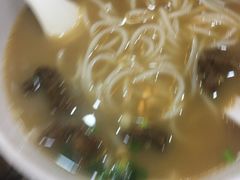 -正宗潮州鱼蛋粉(长寿西路店)