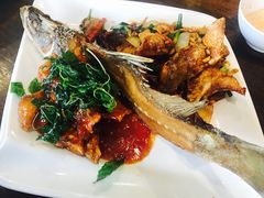 -Dang restaurant (patong phuket)
