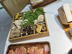 -花菇朵 ll 野生菌火锅·精品云南菜(后沙峪店)