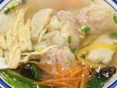 -长人馄饨铺(解放街店)
