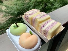 紫薯芋泥椰奶冻三明治-欢牛蛋糕屋(萧山万象汇店)