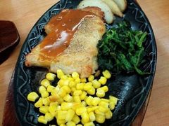 -萨莉亚意式餐厅(特力时尚汇店)