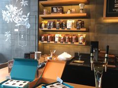 -星巴克臻选(宁波北仑银泰城店)