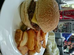 -Geneva日内瓦餐厅(西郊宝成花苑店)