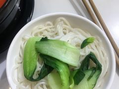 -在蒙自过桥米线