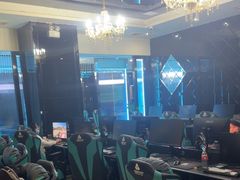 -绿树电竞(五路店)