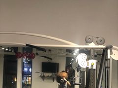 -汗水空间私教健身连锁(SM广场店)