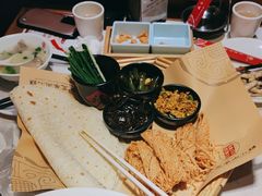 -丁里羊肉小镇(天鹅湖总店)