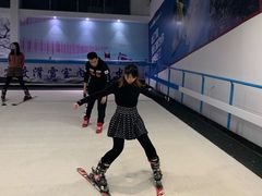 -零度滑雪室内训练中心(莘庄店)