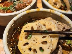 -城墙拐拐火锅(三峡广场黑金冠店)