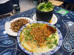 -云南李记罐罐米线饵丝小吃(汉中门金鹰店)