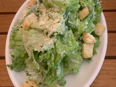 经典凯撒沙拉-城市大道红炉披萨烘焙坊