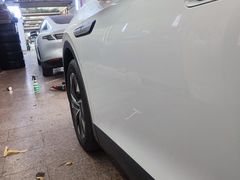 -鲨鱼皮汽车凹陷玻璃修复(静安店)