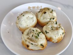 -老西白点心店