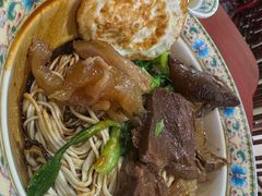 -金杨拉面王小吃面馆·牛三宝面·红烧牛肉粉