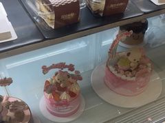 -焙丽拾光(麦凯乐直营店)