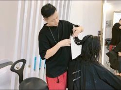 -艾美丽
