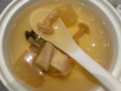 六时虫草花菌菇鸡汤-虹御轩·传承江浙菜(虹桥店)